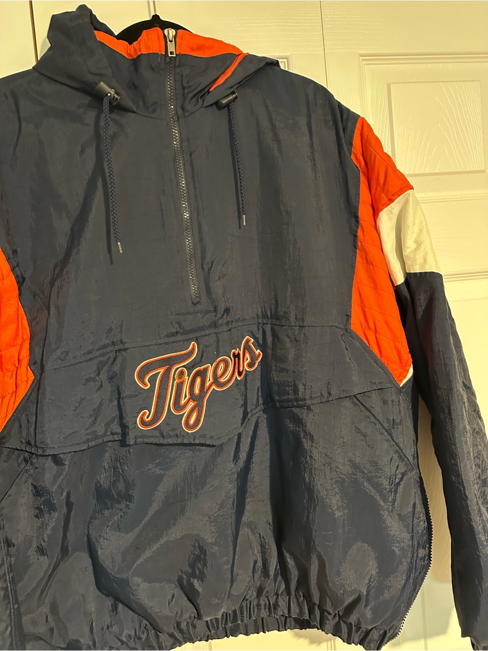 Tigers Pullover Hoodie - Picture 2 of 5